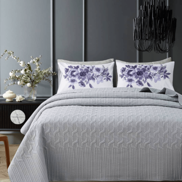 Gray microfibre bedcover
